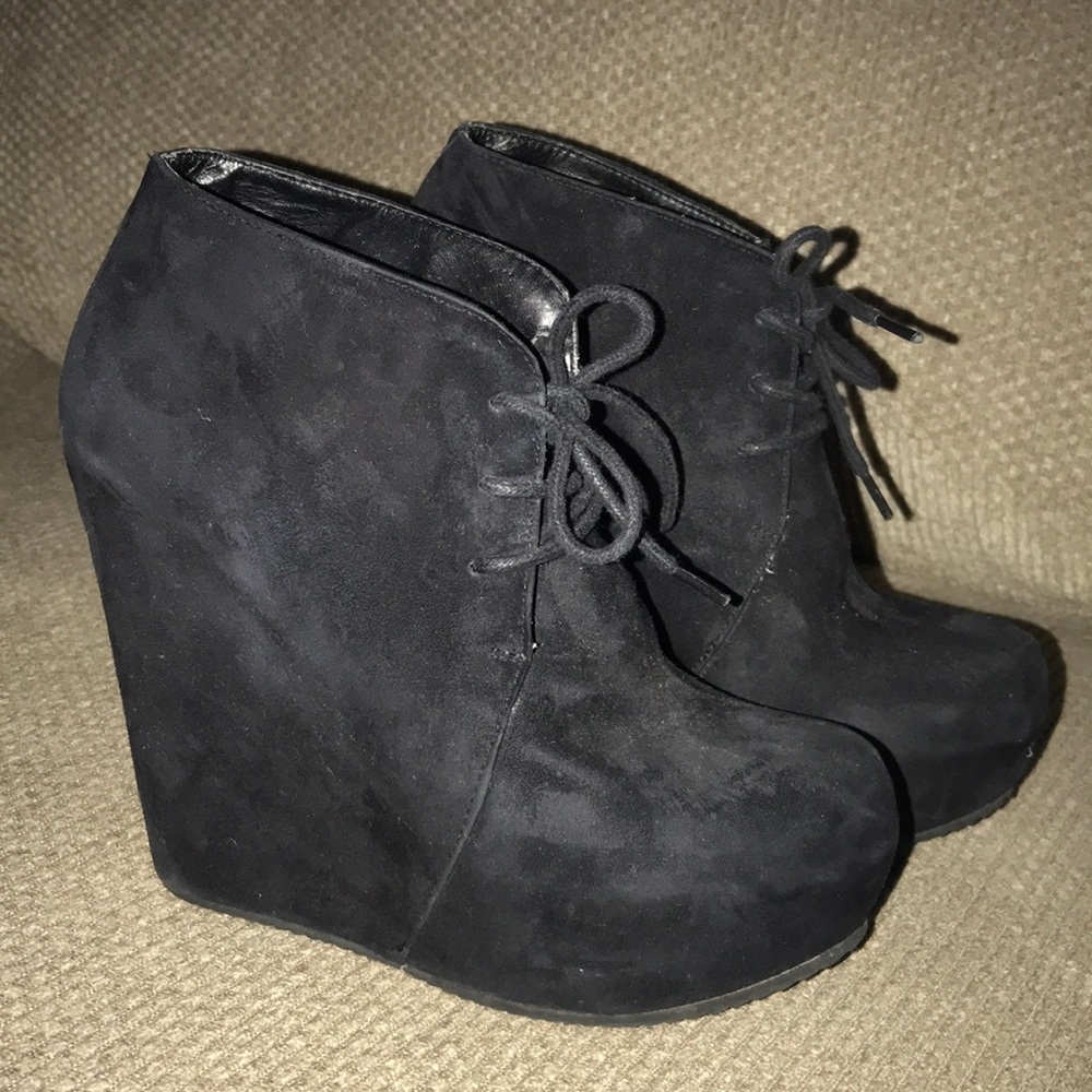 Aldo Black Suede Oxfords